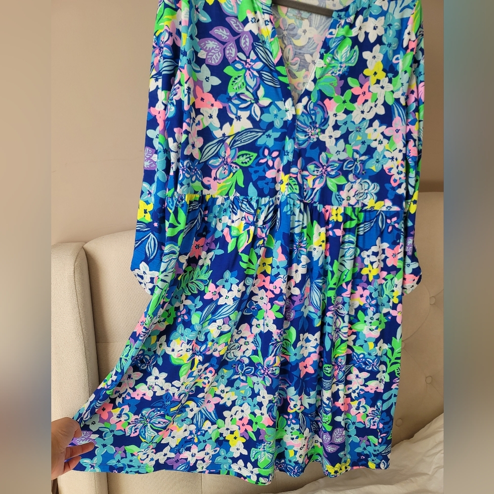 Lilly Pulitzer Vibrant Floral Long Sleeve Dress - Reposhed Item - Picture 12 of 14